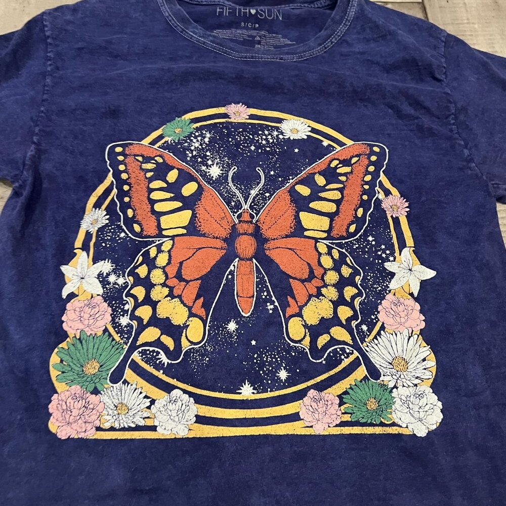Fifth Sun 100% Cotton Mineral Wash Butterfly Flowers Celestial Crop T-Shirt S - Picture 3 of 6